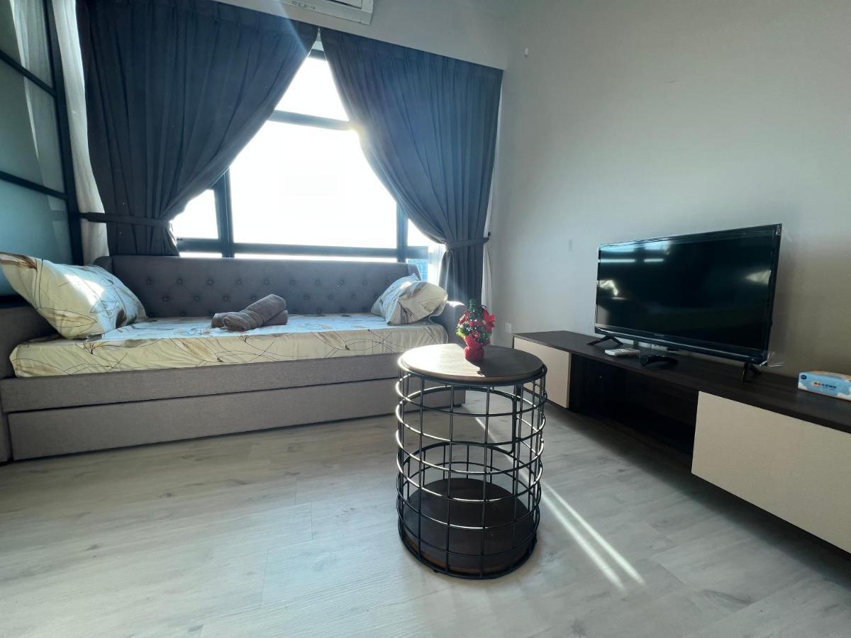 Tk Homestay - Sea View And Mount Kinabalu View โกตาคินาบาลู ภายนอก รูปภาพ